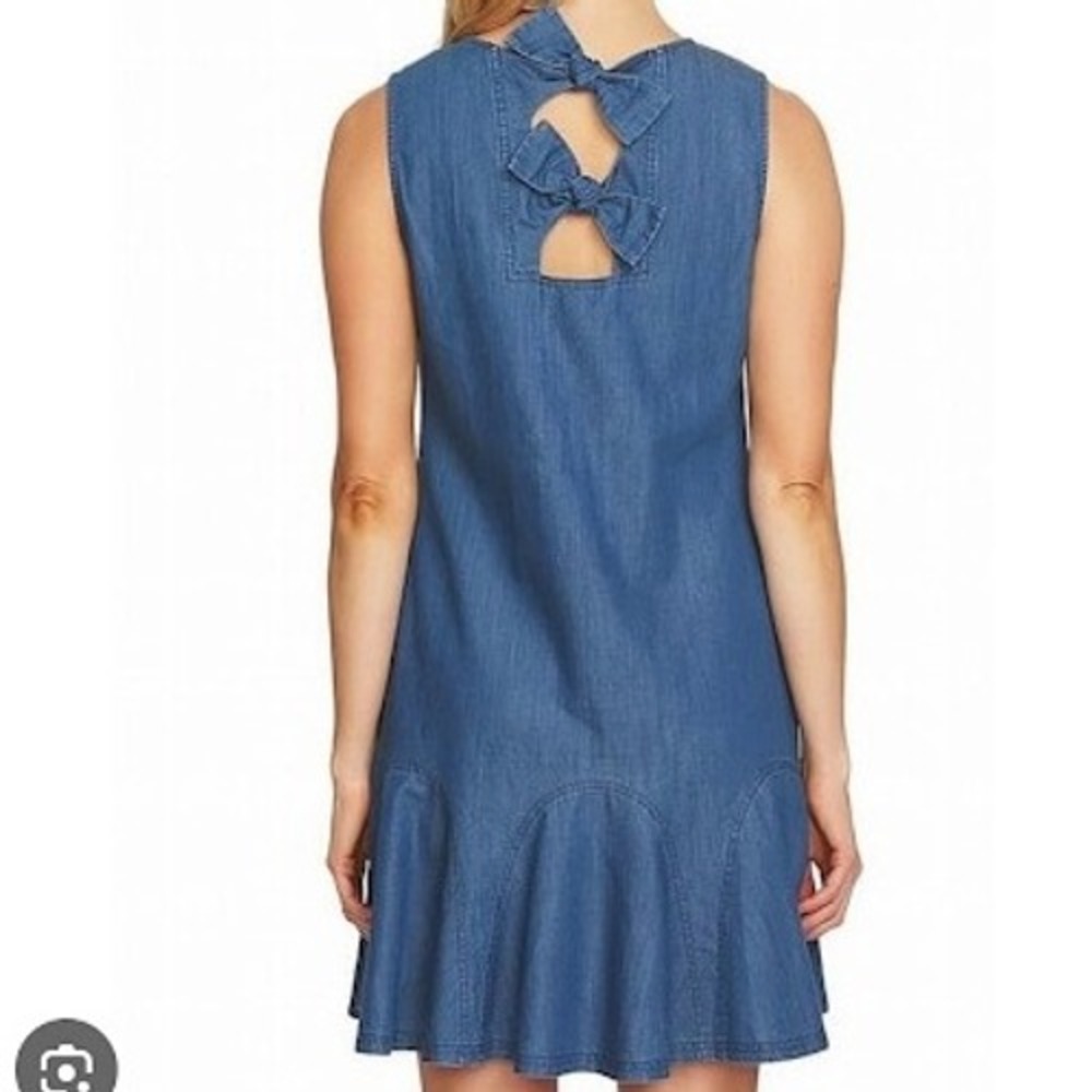 CeCe Women Denim Dress Size 4 Sleeveless 100% cotton Fit Flare Blue Bow back NEW